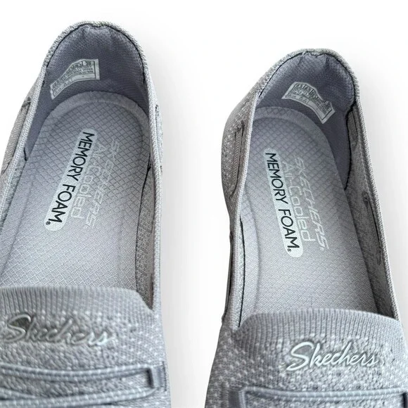 Skechers Newbury St Easily Adored Womens Slip-On Shoes Gray Size 9.5 Memory Foam - Picture 2 of 10